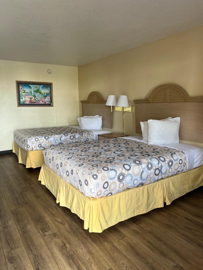 ฮอลิเดย์ ลอดจ์ แอนด์ สวีท ฟอร์ต วอลตัน บีช Motel ฟอร์ตวัลตันบีช ภายนอก รูปภาพ